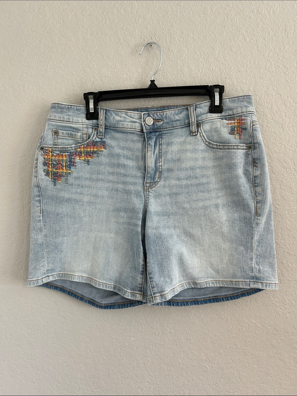 torrid Light Blue Denim Shorts with Multicolor Embroidery